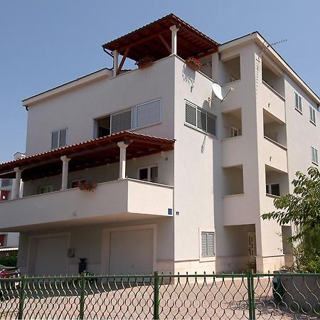 Luxury Apartments Elizabeth Podstrana Buitenkant foto