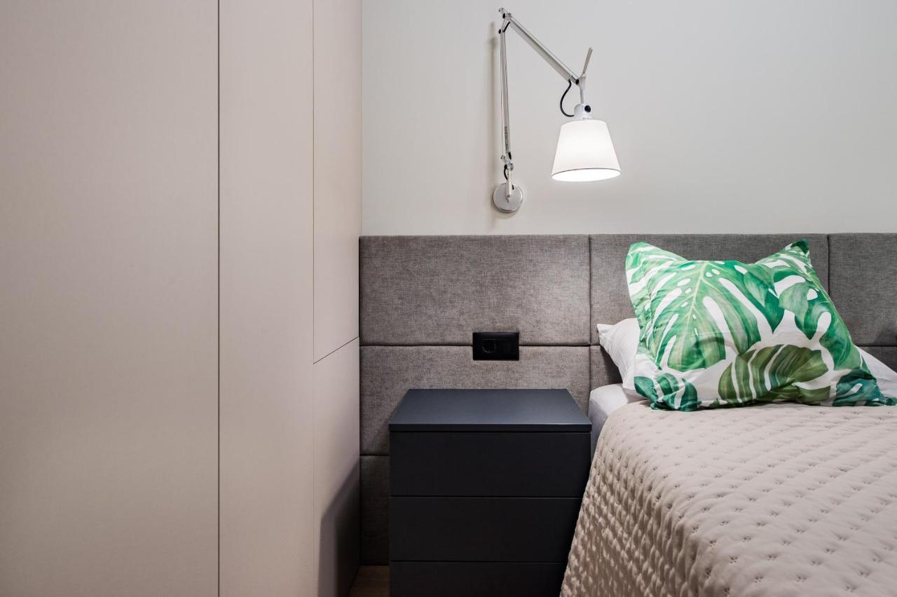 Luxury Apartments Elizabeth Podstrana Buitenkant foto